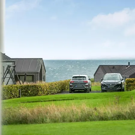 Feriehus Three-bedroom In *